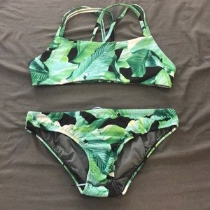 NEW Jolyn Palm Frond bikini